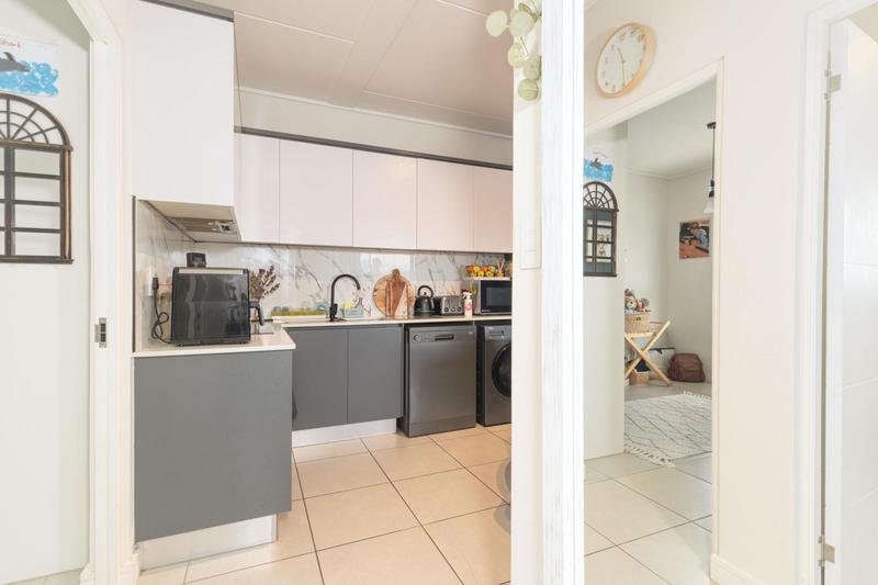2 Bedroom Property for Sale in The Huntsman Western Cape